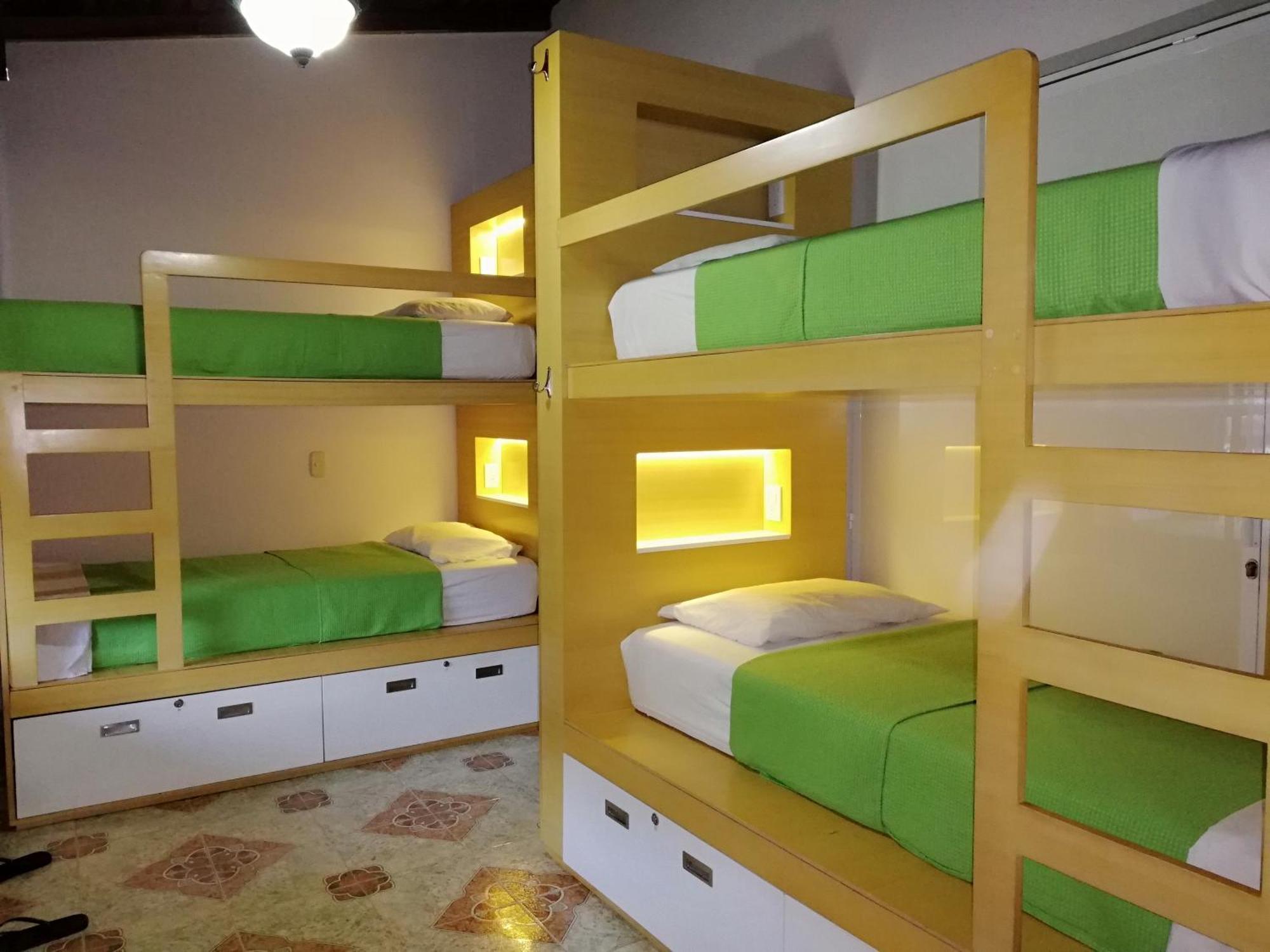 Magic Jardin Hostel - Patio, Balcony & Rooftop 외부 사진