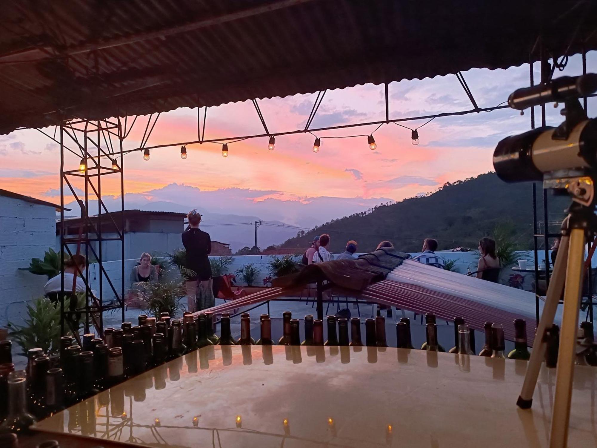 Magic Jardin Hostel - Patio, Balcony & Rooftop 외부 사진