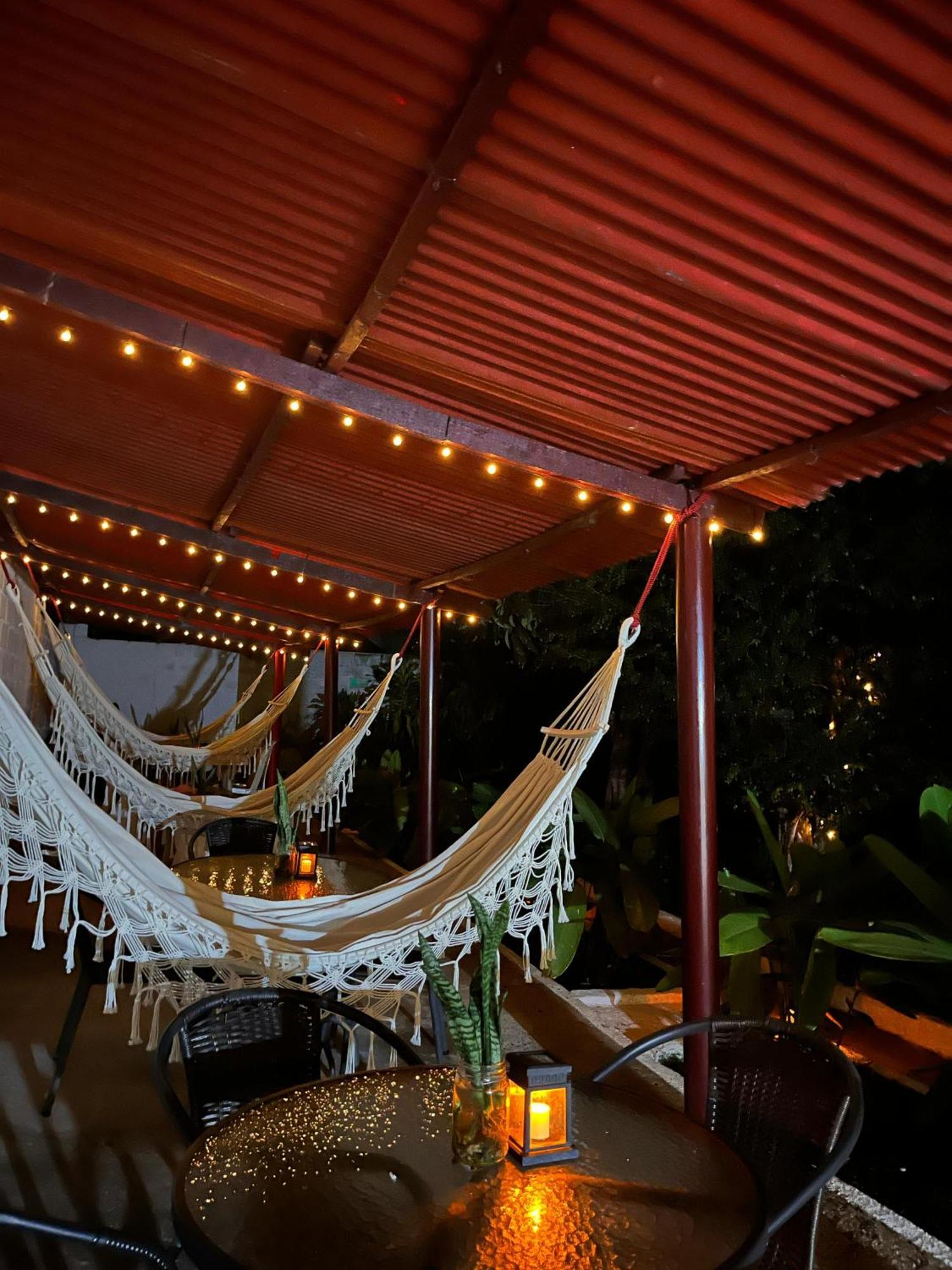 Magic Jardin Hostel - Patio, Balcony & Rooftop 외부 사진